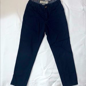 H&M Boys pants. Size 4-5Y. Navy blue.